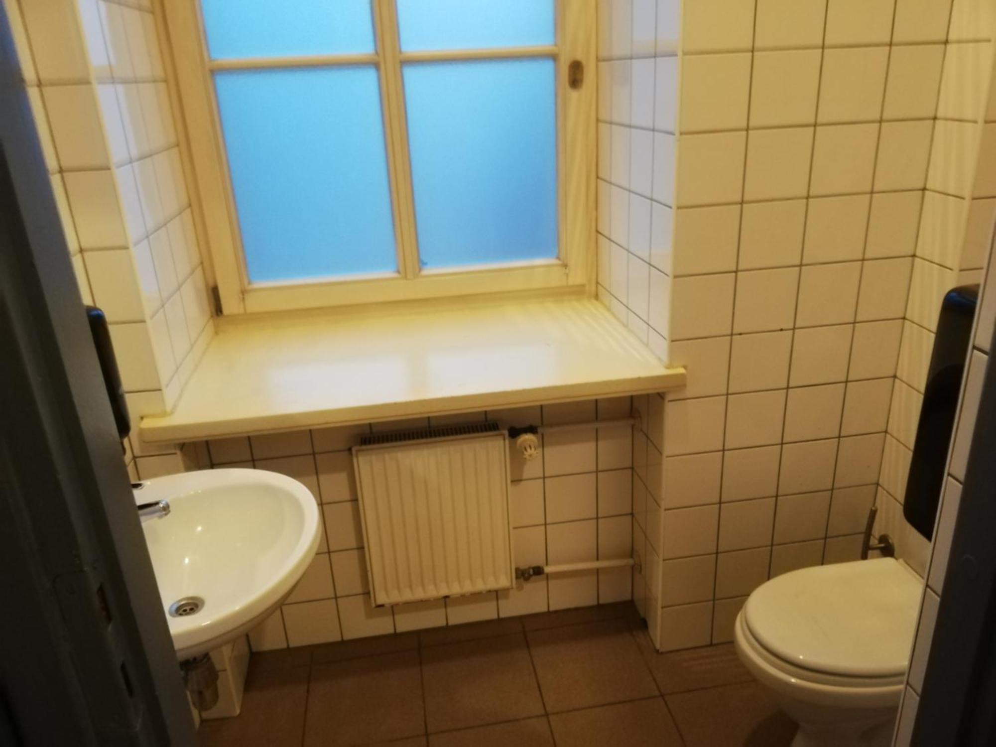 Schronisko Na Wyspie Pansiyon Wroclaw Oda fotoğraf